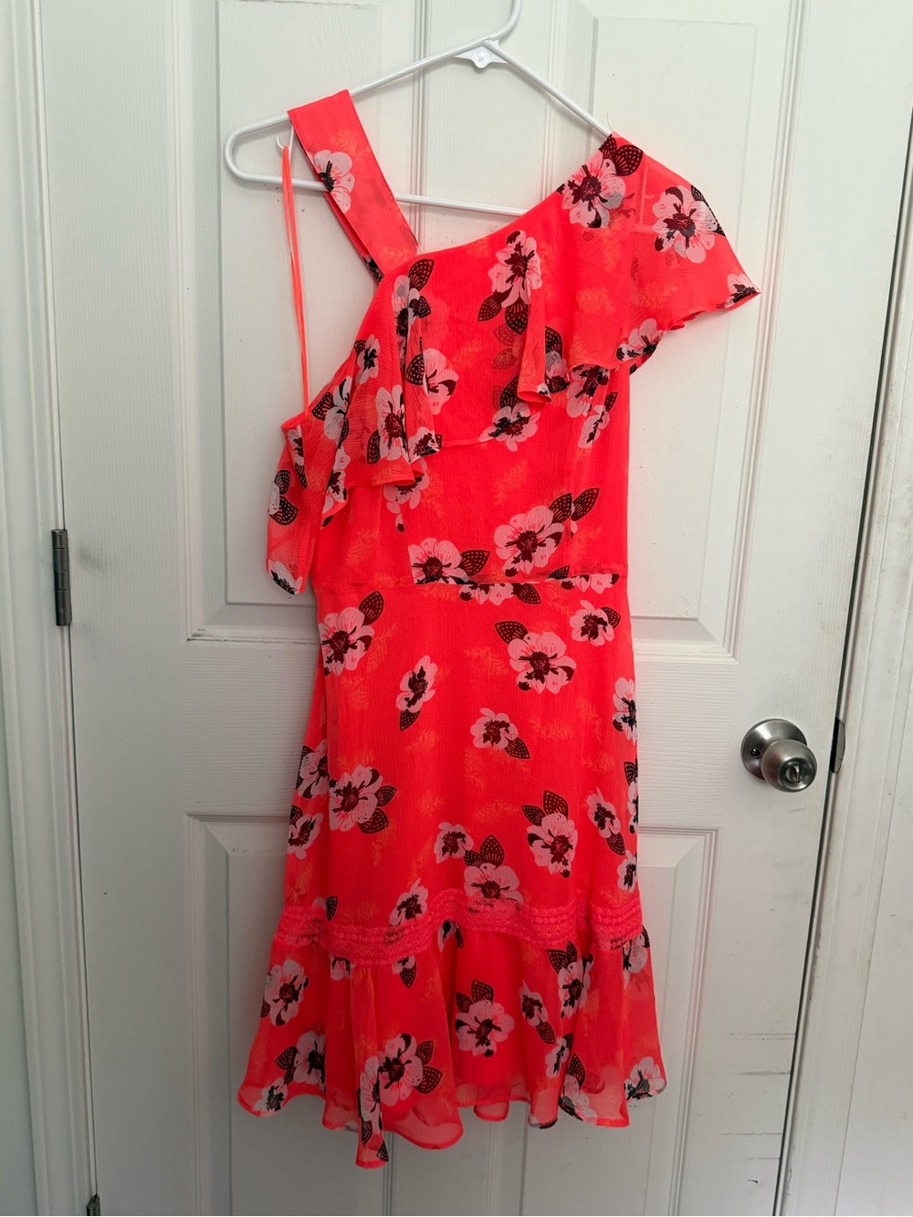 Express one shoulder dress size 4